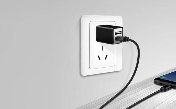 USB 벽면 충전기